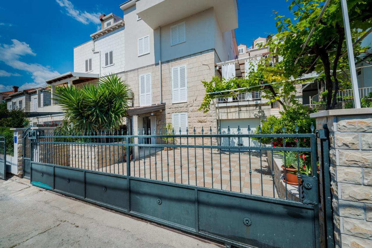 Niko'S Charming Apartment With Free Parking Dubrovnik Kültér fotó